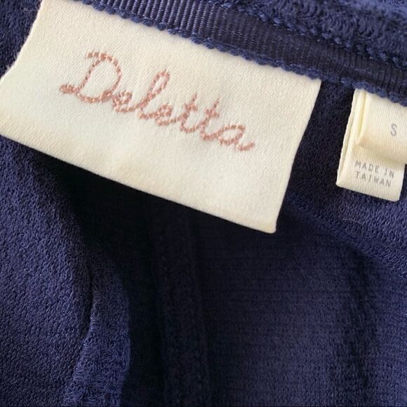 Anthropologie Deletta textured keyhole top - Picture 4 of 6